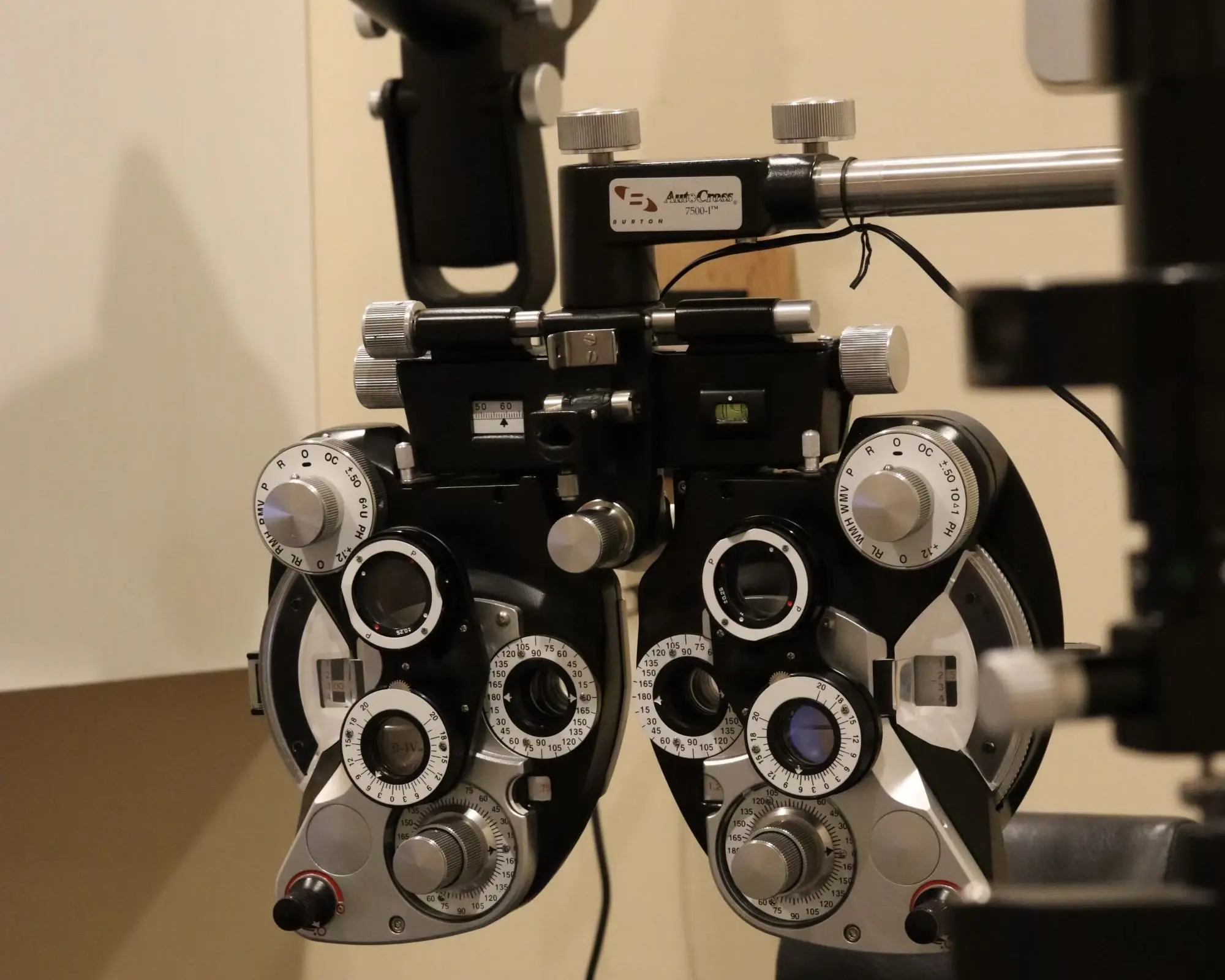 Illustration representing eye examinations